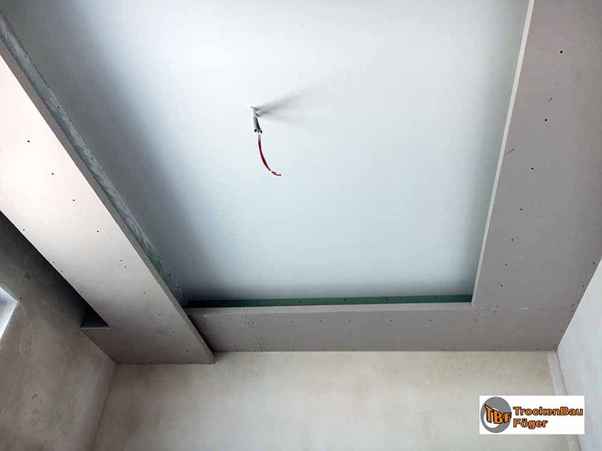 Trockenbau für Deckensysteme